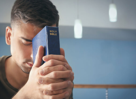 Looking In the Mirror of God’s Word